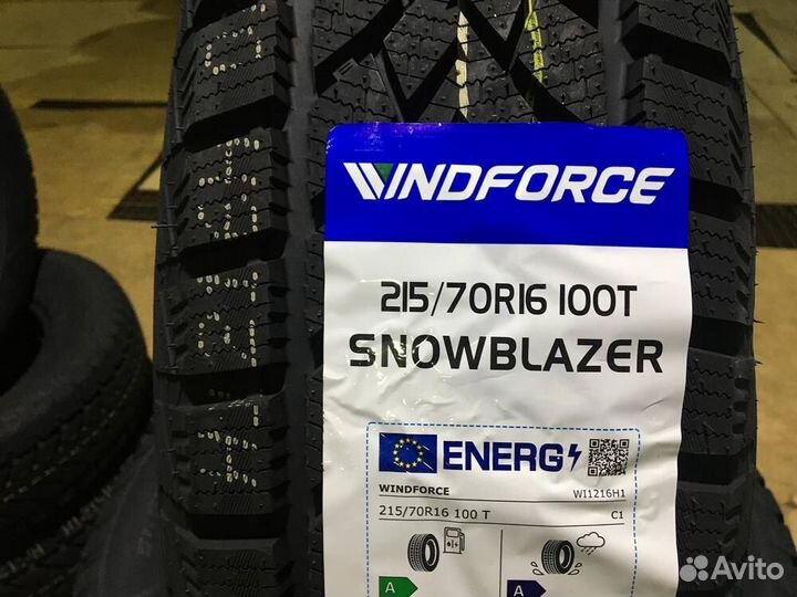 Windforce Snowblazer 215/70 R16 100T