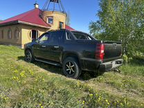 Chevrolet Avalanche 5.3 AT, 2009, 419 000 км, с пробегом, цена 3 000 000 руб.