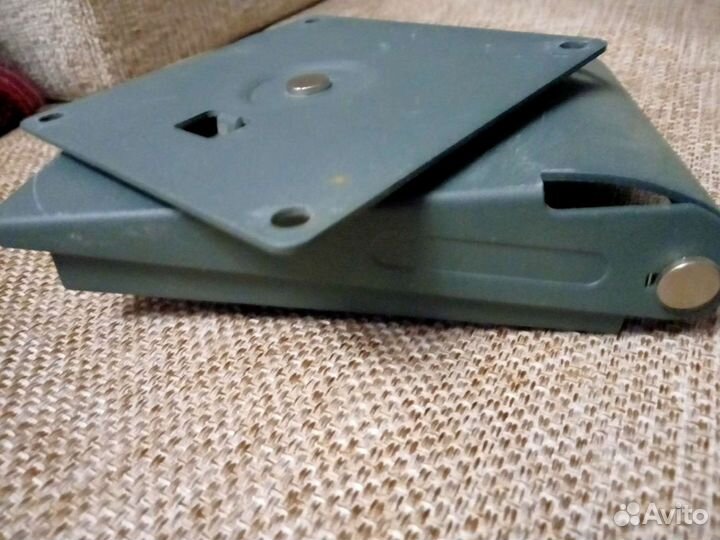 Крепление для телевизора на стену