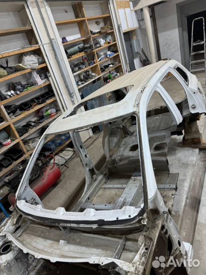 Крыша W76 Mitsubishi Outlander 2017г