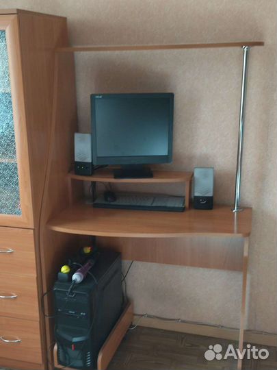 Мебель в комнату