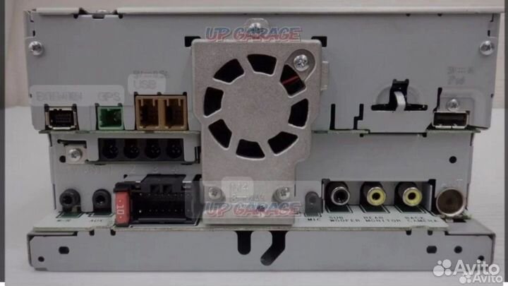 Pioneer Carrozzeria avic RZ 700