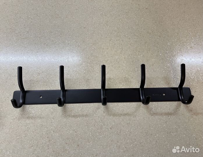 Вешалка настенная