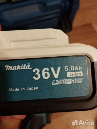 Аккумуляторный набор Makita 5в1