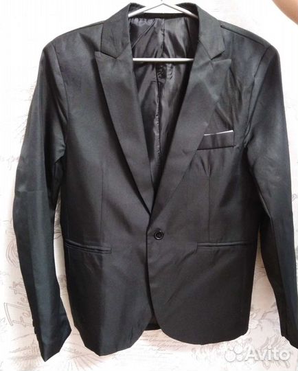 Новый пиджак размер 42-44 (S/M) на 12-14лет