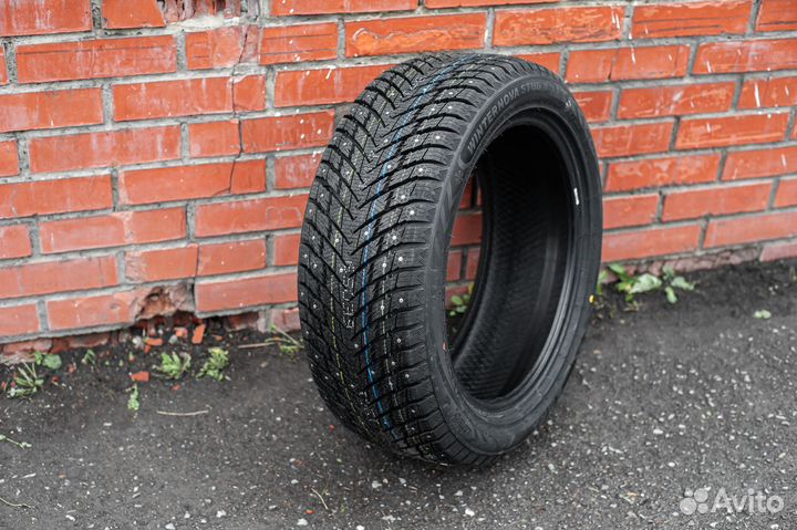 Zmax Winternova Stud II 235/55 R17 103T