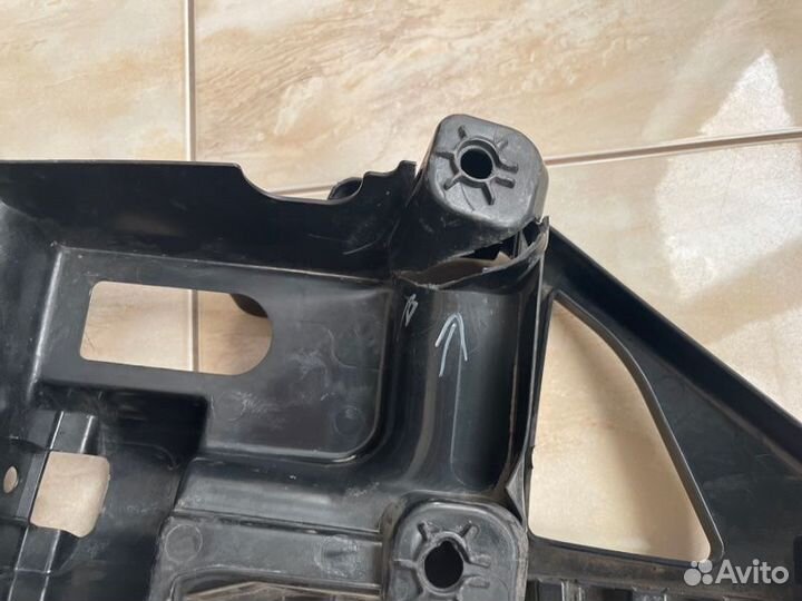 Кронштейн бампера задний правый Bmw X 2 F 39 С