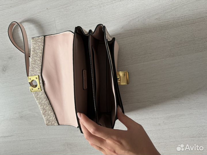 Сумки женские