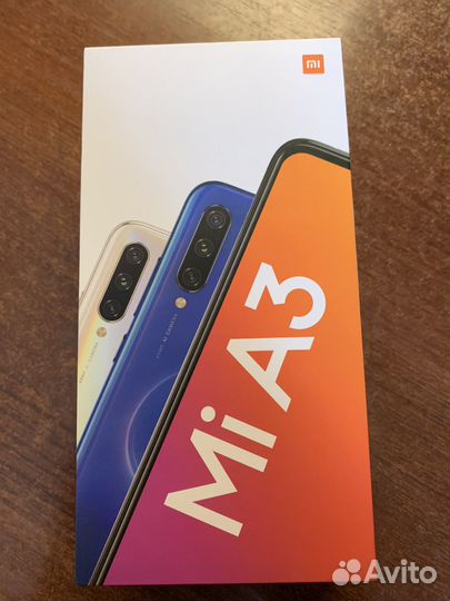 Телефон Xiaomi Mi A3