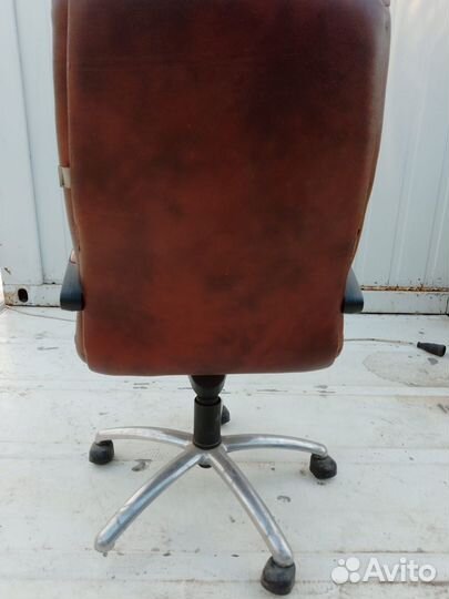 Кожанное кресло, коричн кожа