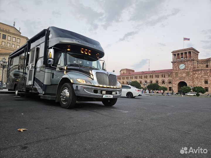 Интегрированный Ford F-53, 2008