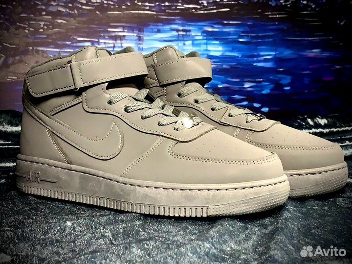 Кроссовки Nike Air Force