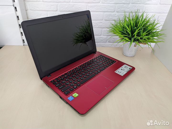 Ноутбук Asus X540S