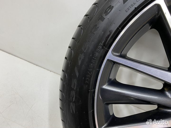 R18 Pirelli Powergy 235/45, PCD 5x114.3 DIA 106