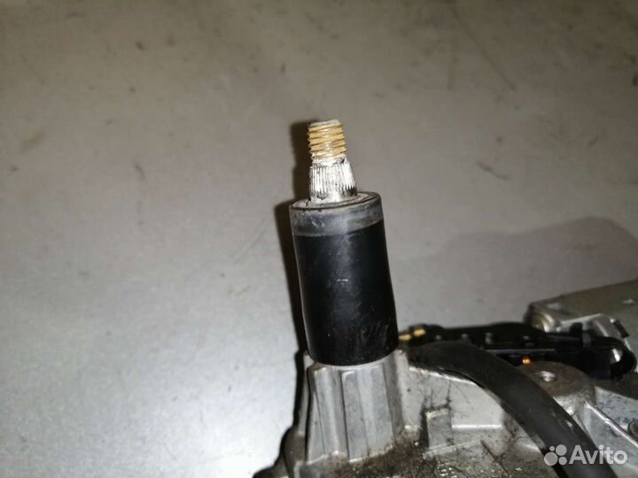 Стеклоочиститель задний универсал Форд Фокус 1