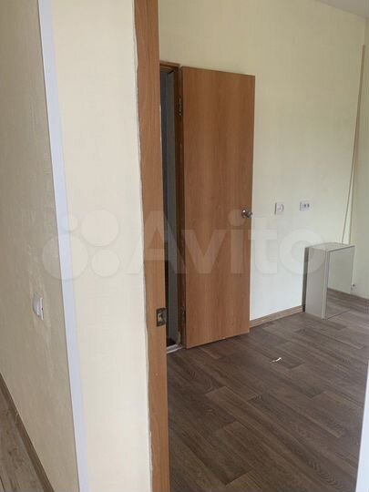 2-к. квартира, 47 м², 1/3 эт.