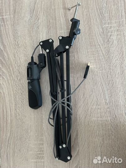 Микрофон Trust GXT 232 mantis