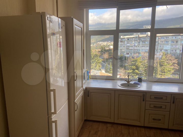 2-к. квартира, 71 м², 8/11 эт.