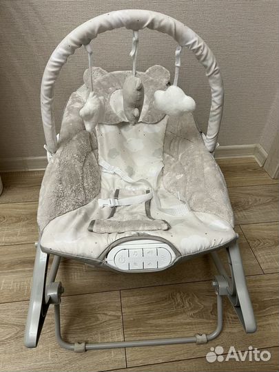 Шезлонг качалка для новорожденных