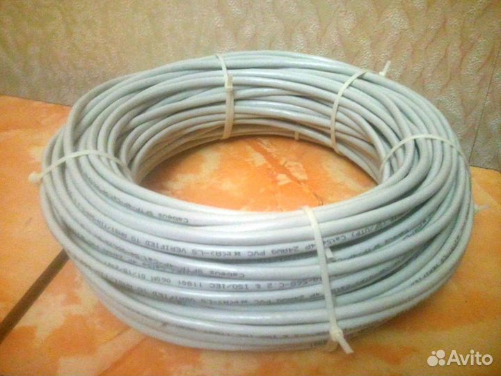 Сетевой кабель для интернета RJ-45 (Патч корд)
