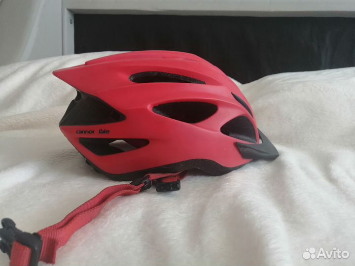 Велошлем взрослый