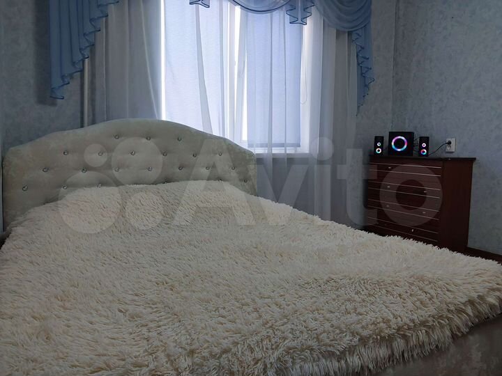 2-к. квартира, 52 м², 8/9 эт.