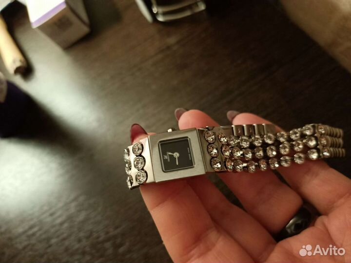 Часы swarovski оригинал