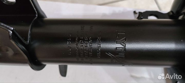 Стойка передняя правая Opel astra g