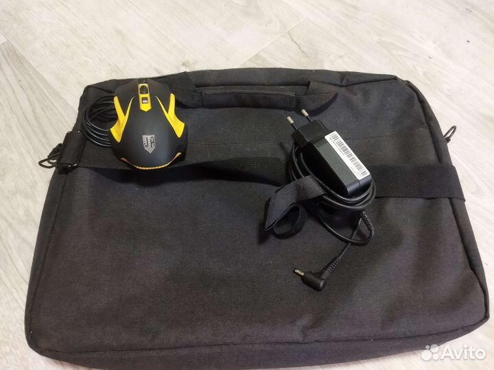 Ноутбук lenovo