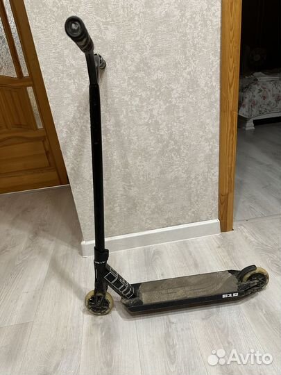 Трюковой самокат Hipe