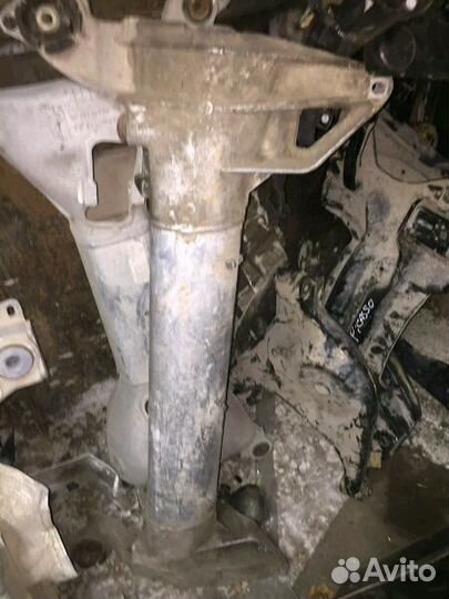 Задняя балка голая Citroen C5, 01-08 г. Ситроен С5