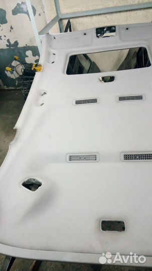 Обшивка потолка Subaru Tribeca 7мест