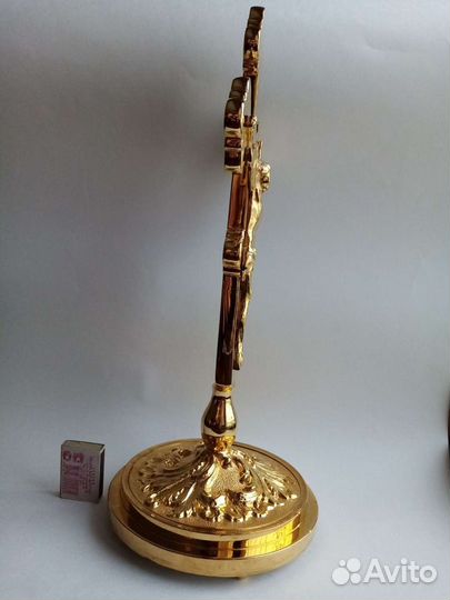 Крест напрестольный