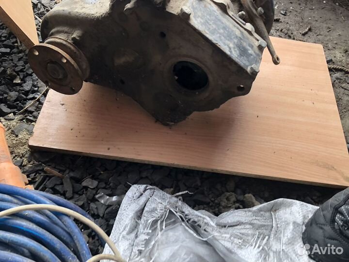 УАЗ раздатка и другие запчасти