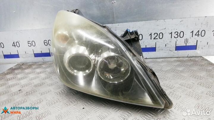Фара правая Opel Vectra C рест. 2006