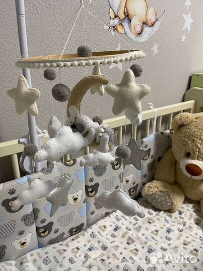 Мобиль на кроватку