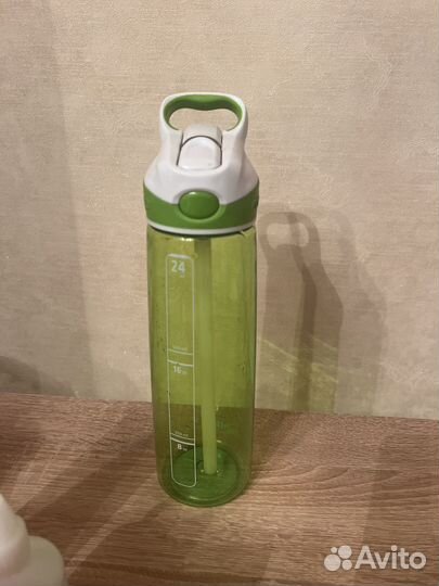 Спортивная бутылка для воды