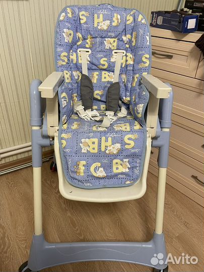 Детский стульчик для кормления