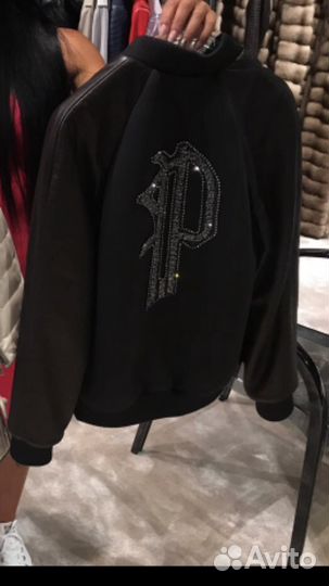 Кожаная куртка оригинал