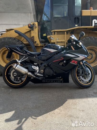 Suzuki GSX 1000 R