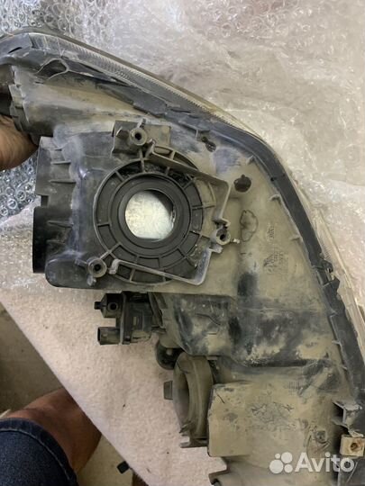 Фара правая Honda Accord 7