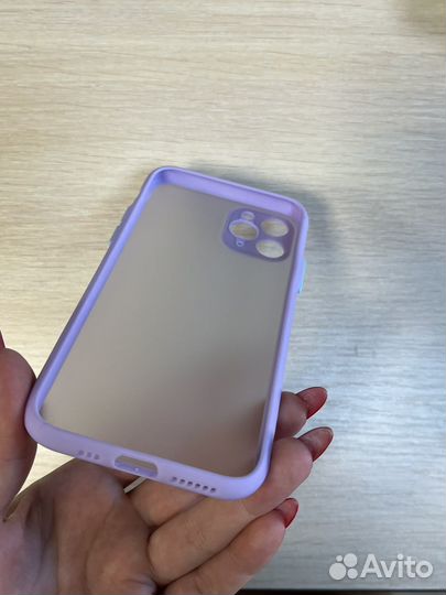 Чехол на iPhone