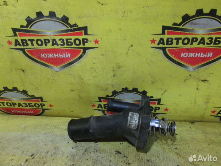 Корпус термостата в сборе Форд Фокус 2 1.8 / 2.0