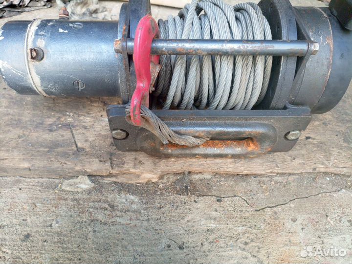 Лебедка электрическая 12v