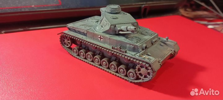 Модель танка Pz IV - масштаб 1/72