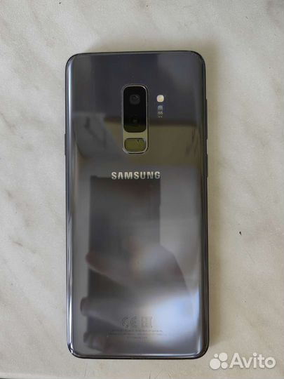 Телефон Samsung galaxy s9 plus