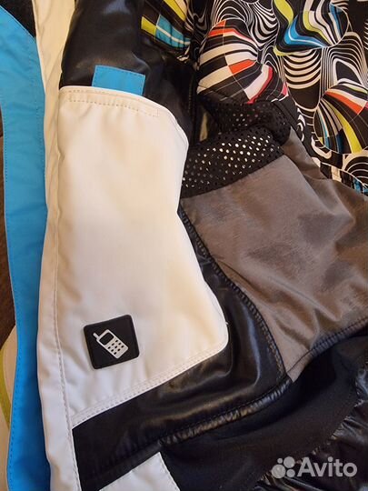 Горнолыжная куртка женская 42 44