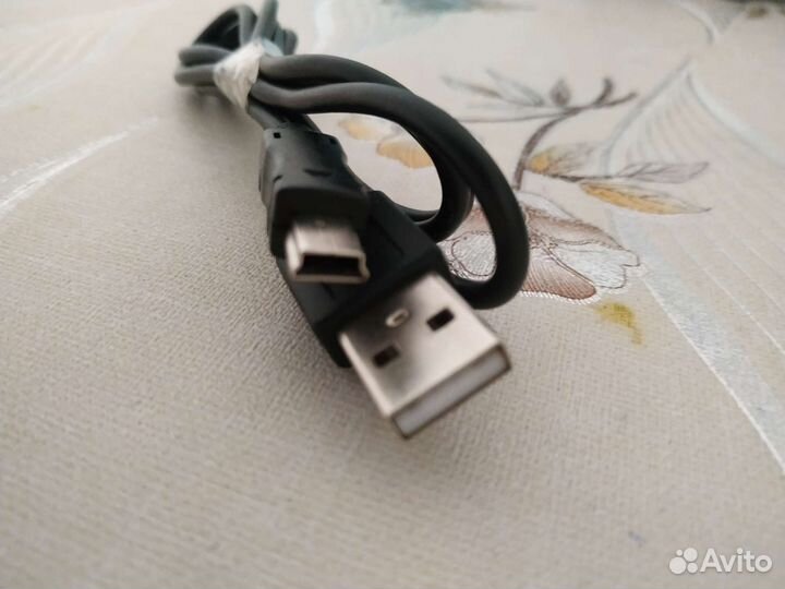 Кабель для зарядки телефона (старые модели)