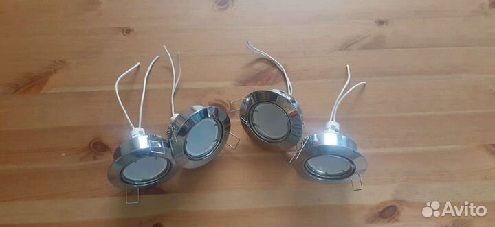 Светильники потолочного освещения