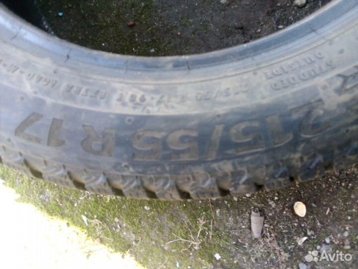 Continental IceContact 3 215/55 R17